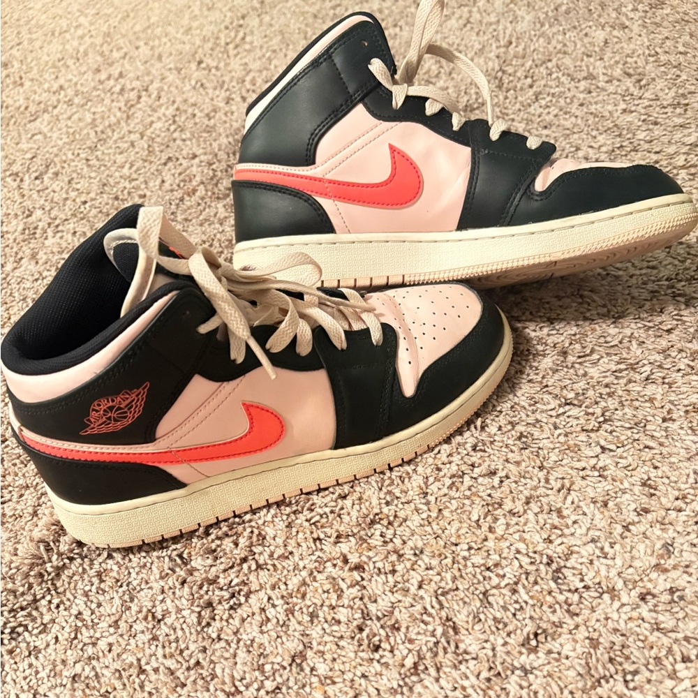 Jordan Kids Black and Pink Sneakers